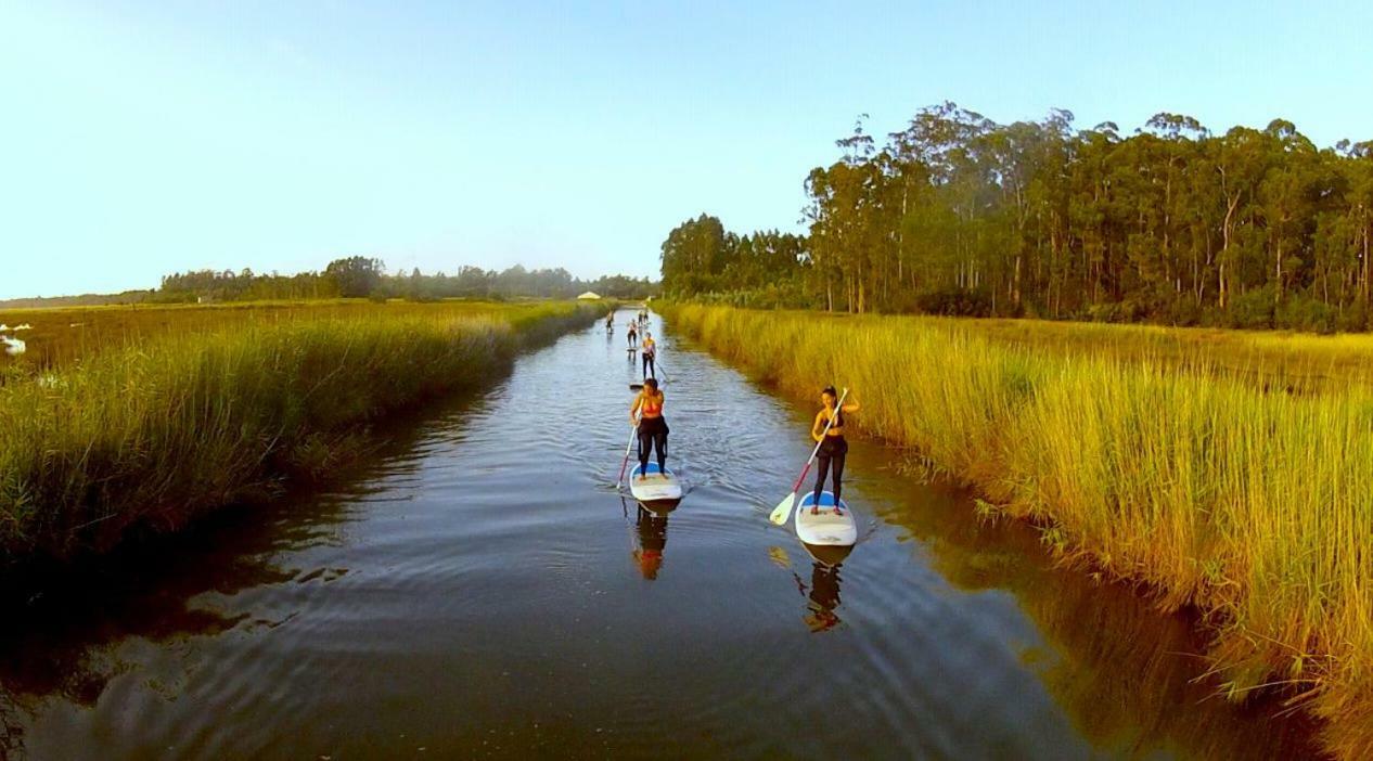 Furadouro Surf Camp Villa โอวาร์ ภายนอก รูปภาพ